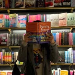 Florence | Your new book bestie ♡